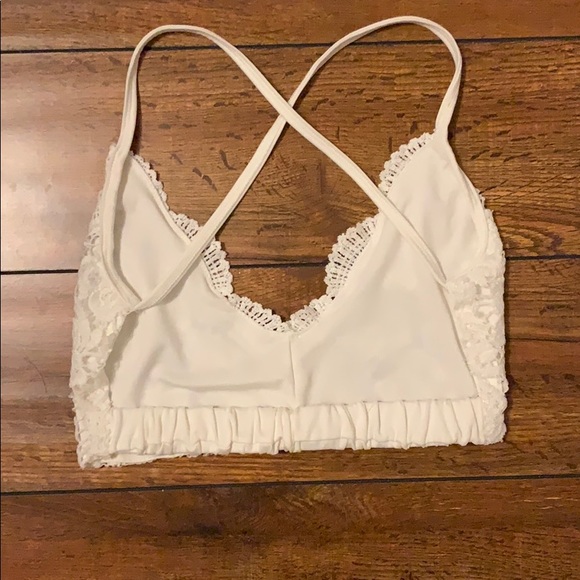**White open cross back bralette - Picture 2 of 2